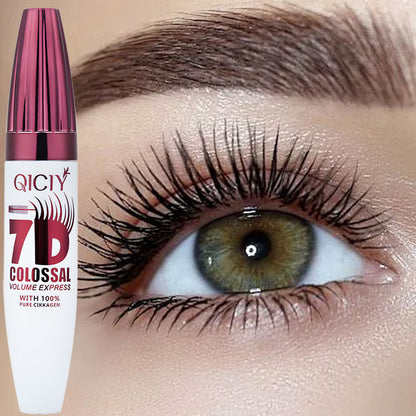 Smudge-Proof Curling & Lengthening Mascara